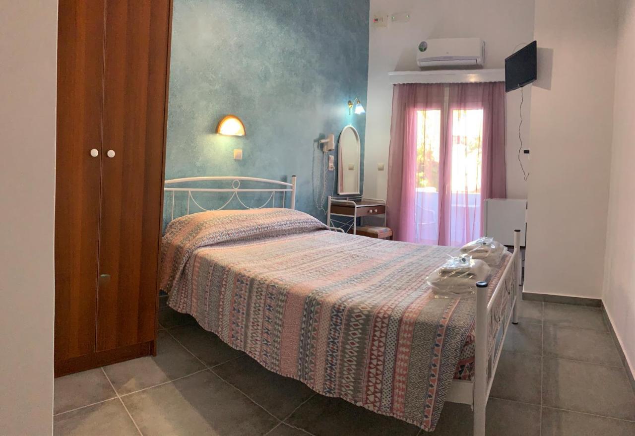 Villa Ilios Firá Buitenkant foto