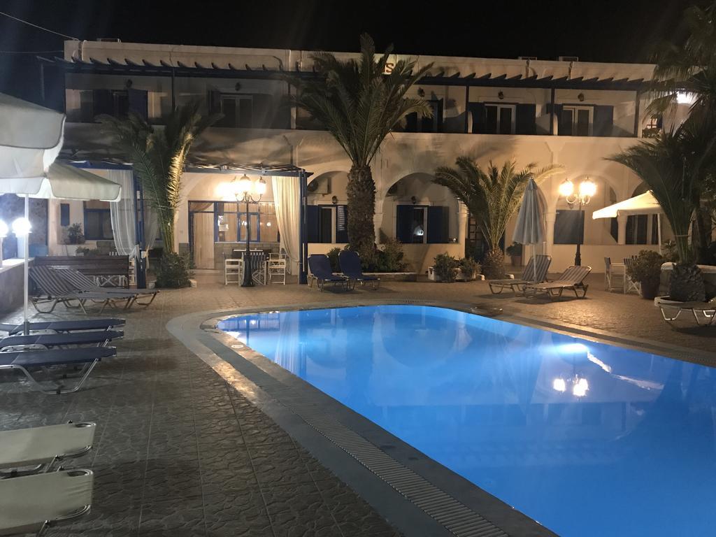 Villa Ilios Firá Buitenkant foto